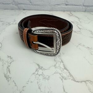 Ariat tooled leather Men’s Western belt (32)